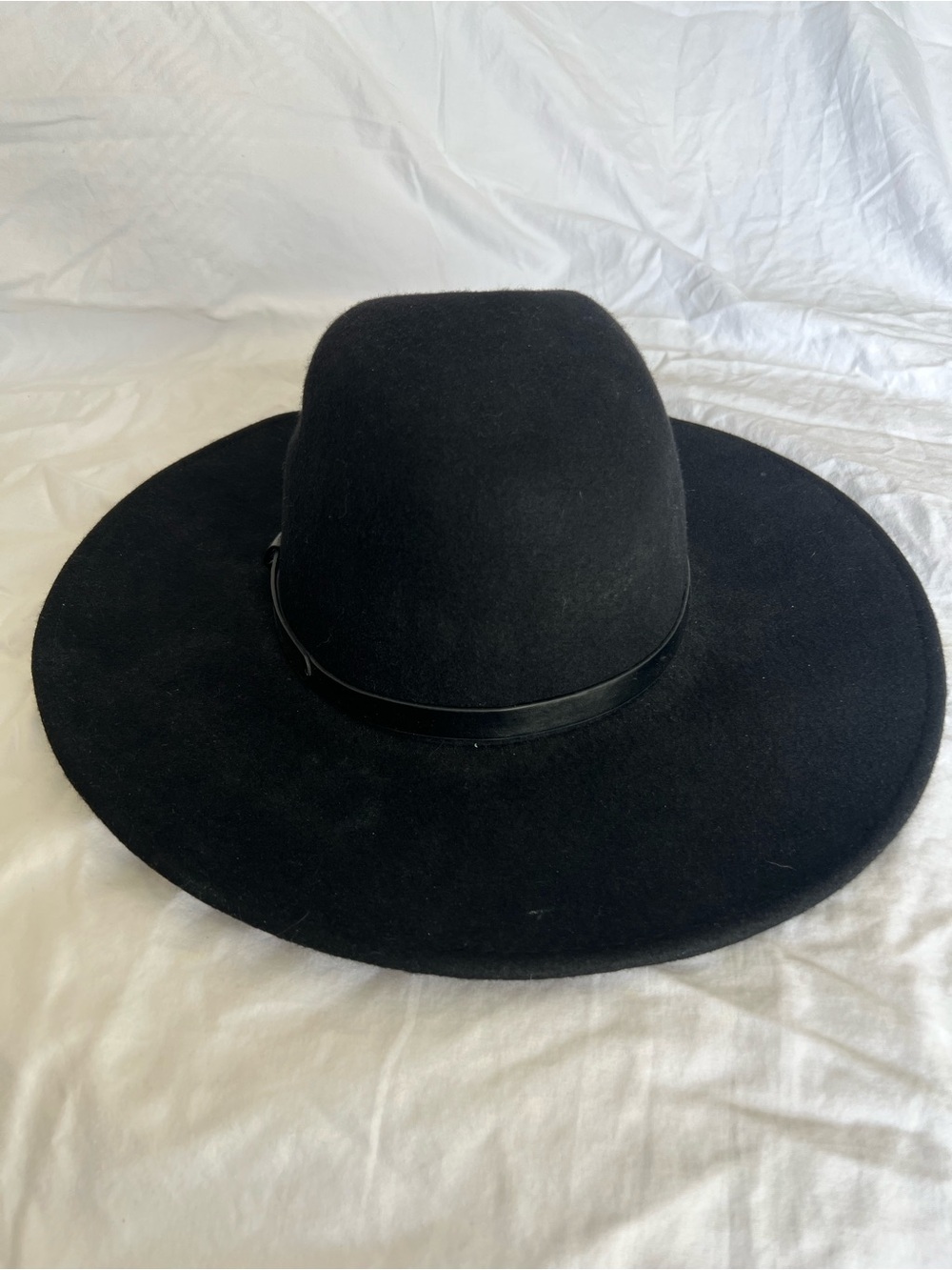 Black Wide Brim Felt Hat